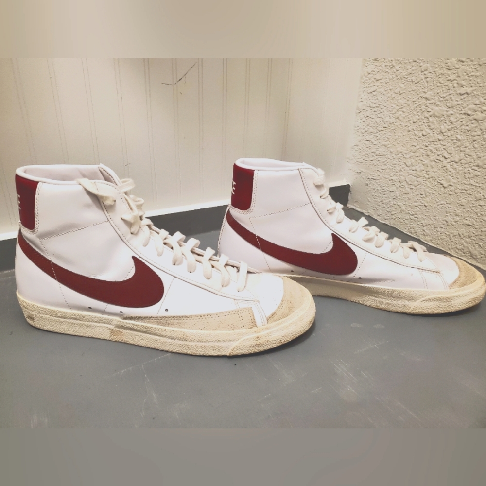 Nike Men's Blazer Mid '77 Vintage Sneakers